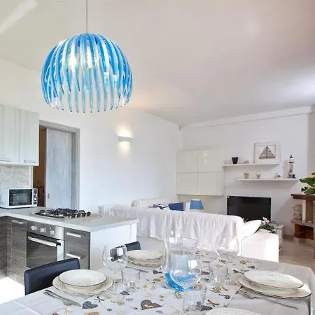 Sleeps 6 Air Con Wifi Murta Maria